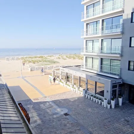 Gounod 0203 With Side Sea View * 니우포르트